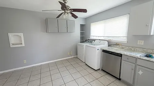 811 Colquitt St Photo 1