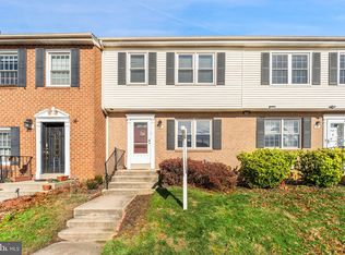 11 Briarstone Ln, Gaithersburg, MD 20877