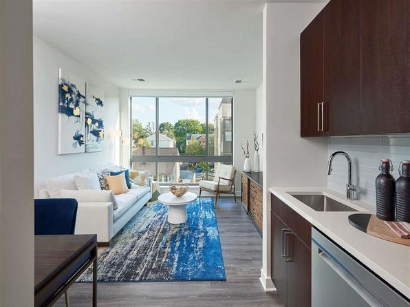3110 10th St N APT 411