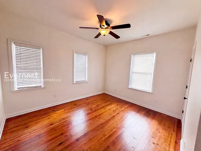 506 Alpha St — Photo 9