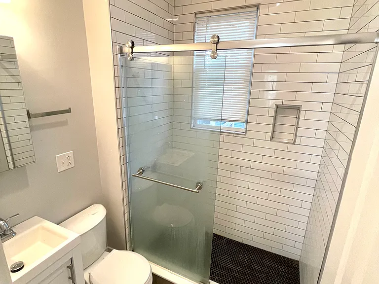 17 Eldora St #2 — Photo 4