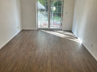 307 Westview Ct, Waterloo, IL 62298