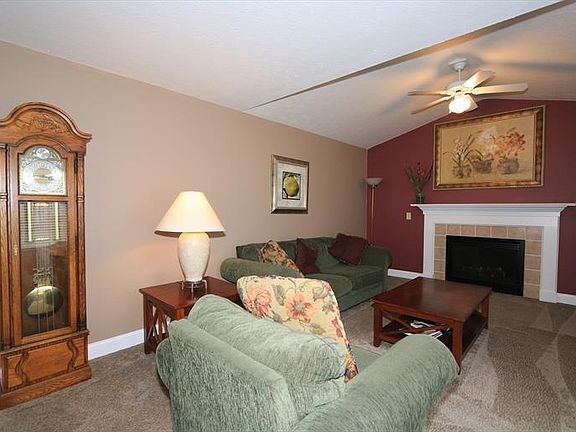 4th image of 1505 Sequoia Dr