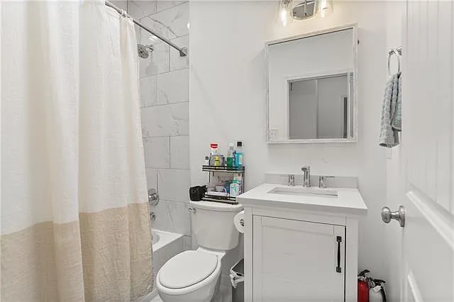 7310 Hickory St — Photo 12