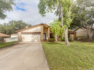 8418 Oak Post St, San Antonio, TX 78251
