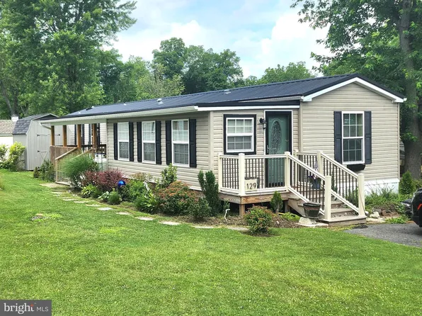 129 Park Ln, Bedford, PA 15522