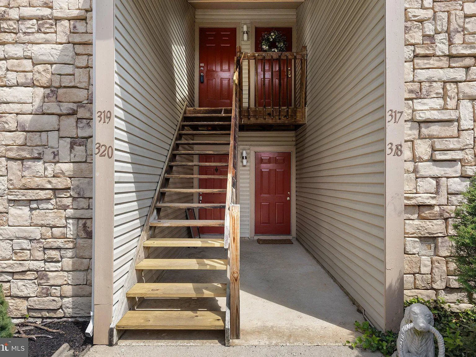 2 bed, 2.0 bath, 1101 sqft, $2,500 — Photo 4