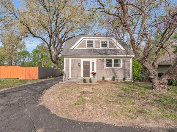 2110 S Sterling Ave, Independence, MO 64052