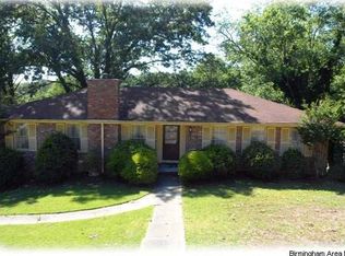 1240 Lincoya Dr, Vestavia Hills, AL 35216