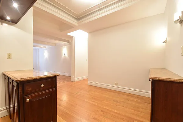 Rented by (Legacy) NY Quality Living Uptown | media 12