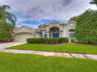 1808 Tangledvine Dr, Zephyrhills, FL 33543