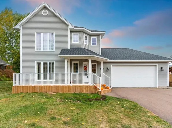 86 Murielle Cres, Dieppe, NB E1A 7R3