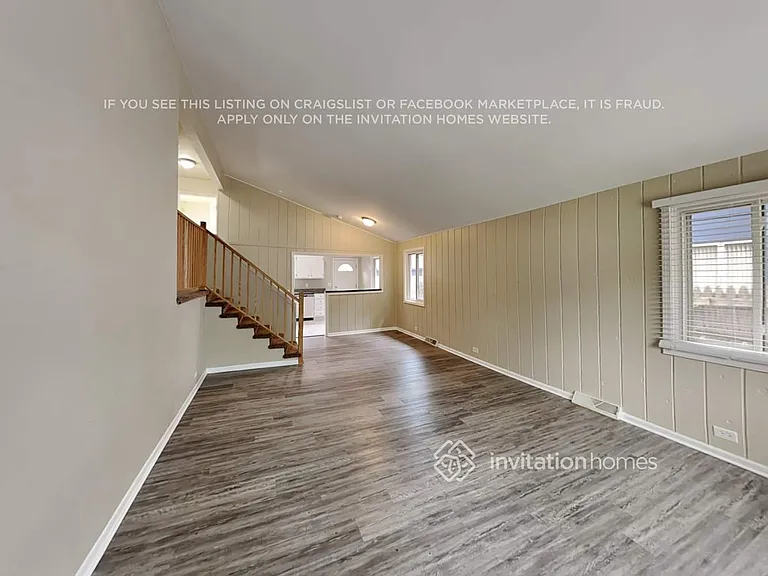 513 N Addison Rd — Photo 6