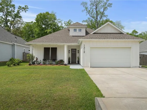 1312 Abita River Dr, Covington, LA 70433