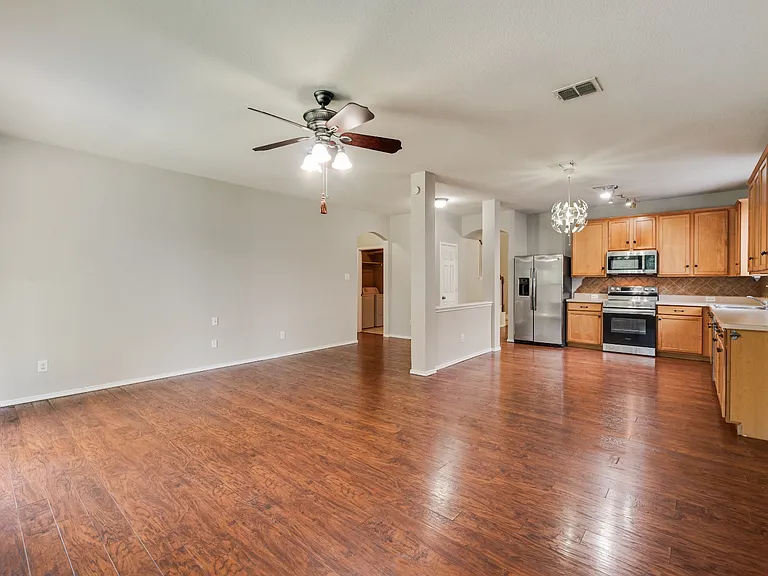 3528 Copper Ridge Dr — Photo 6