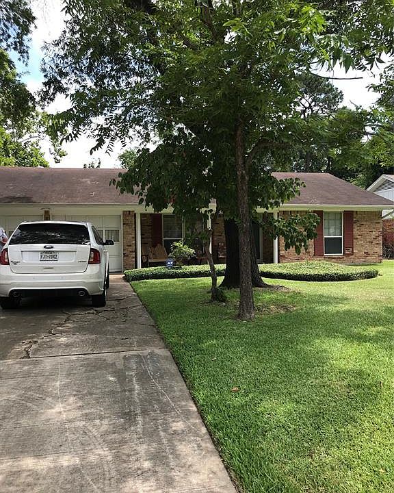 1st image of 14027 Woodforest Blvd