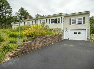 69 Brackett Rd, Gorham, ME 04038