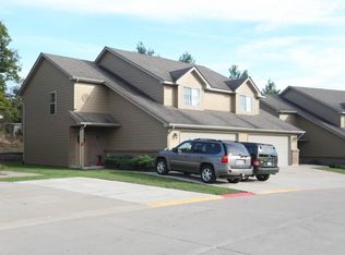 208 E Old Plank Rd, Columbia, MO 65203