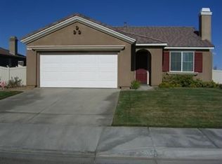 11858 Poppy Rd, Adelanto, CA 92301