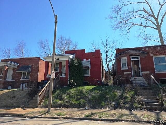 2nd image of 3502 Cora Ave