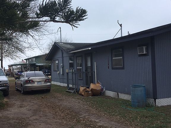 3rd image of 213 S Shore Dr