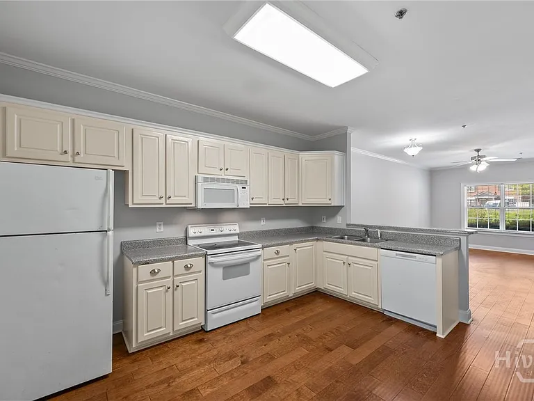 460 Barnett Shoals Rd #E-3 — Photo 7