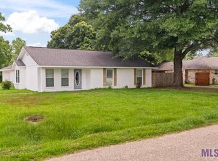 8747 Leisure Dr, Denham Springs, LA 70726