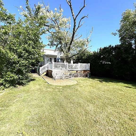 129 Flamingo St — Photo 14