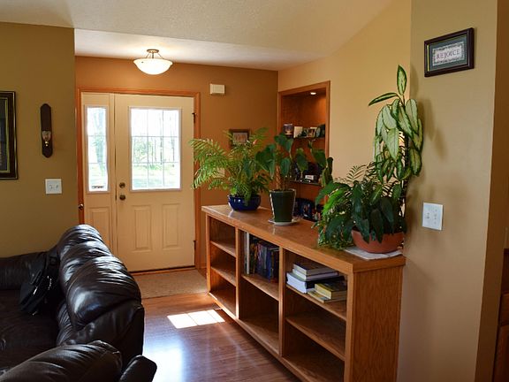 5th image of 13800 Wintervalley Dr NE