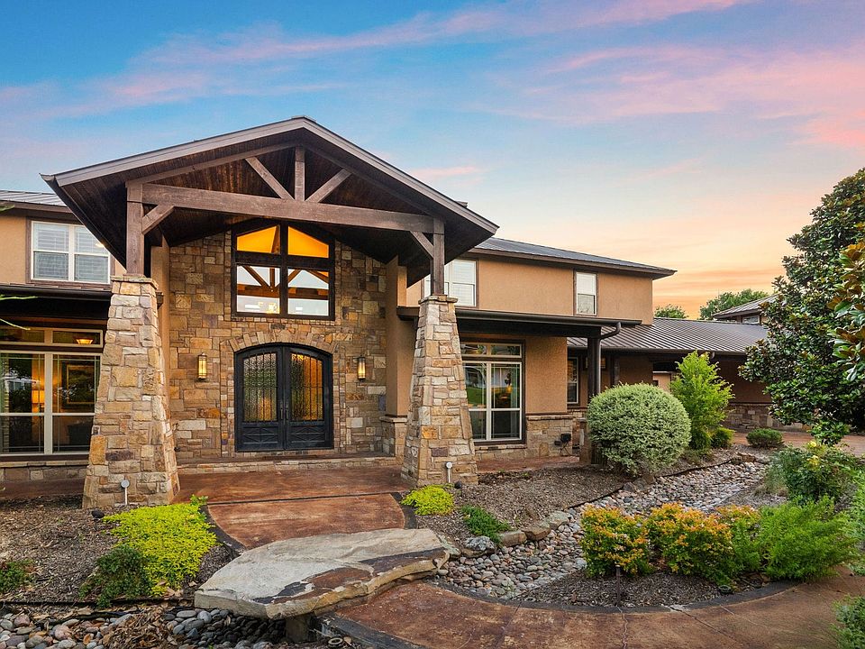 1st image of 1649 Shady Creek Cir
