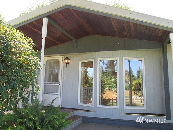 2nd image of 221 Buland Dr