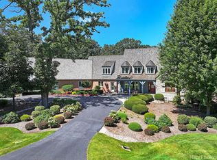 126 N Wynstone Dr, North Barrington, IL 60010