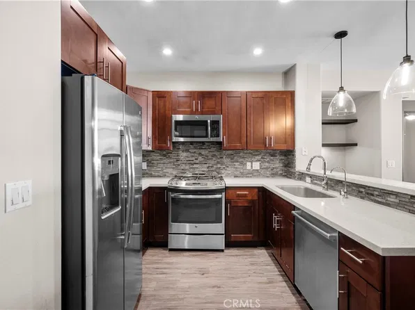 24595 Town Center Dr APT 3410, Santa Clarita, CA 91355
