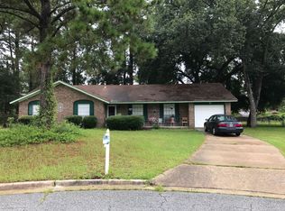 6 Tavern Cir, Savannah, GA 31419