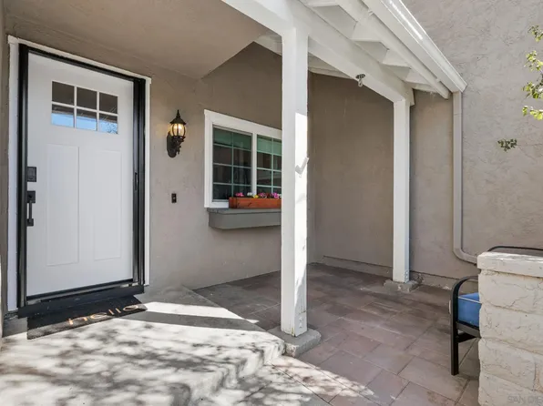 1971 Azure Way, Encinitas, CA 92024