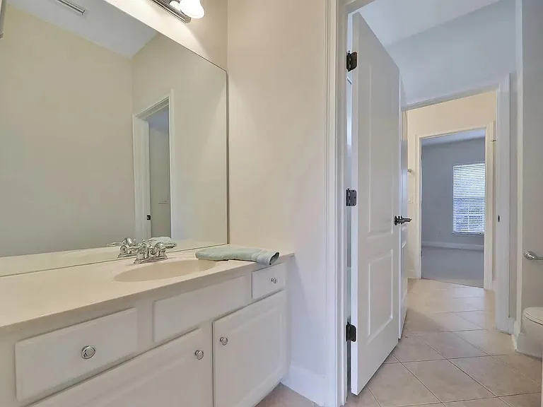 10036 Watermark Ln — Photo 8