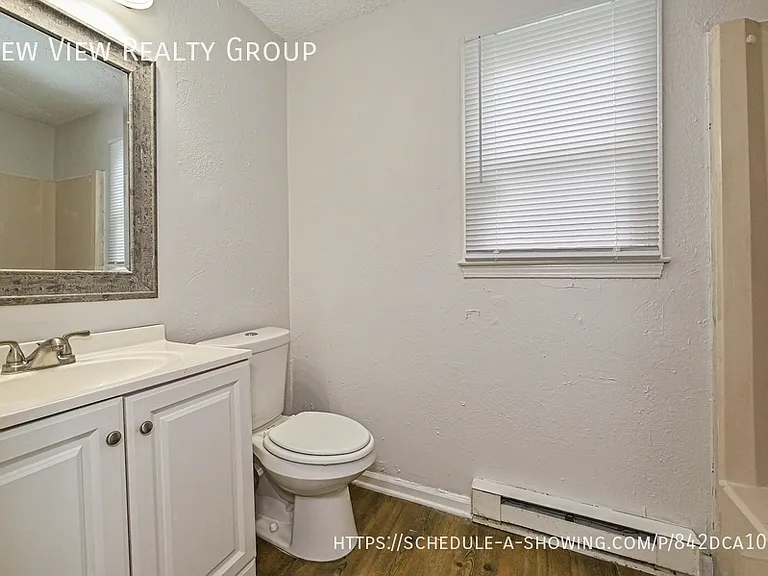 1119 Grady St — Photo 16