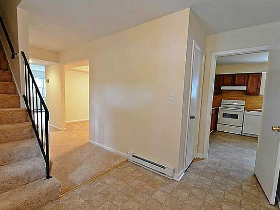 5th image of 4313 Cambria Cir