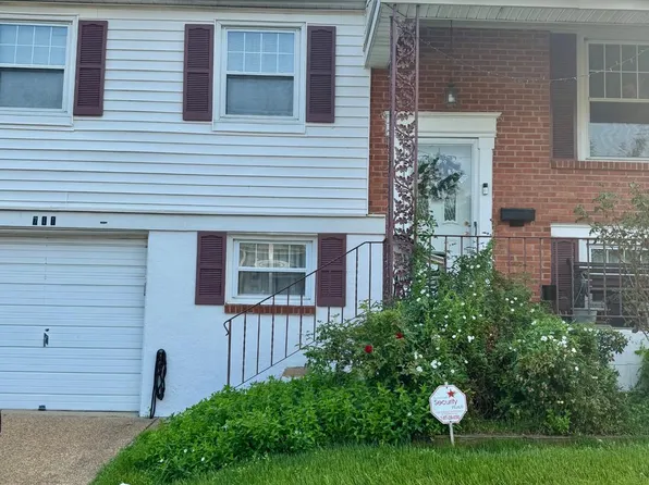 711 Appletree Ct, Claymont, DE 19703