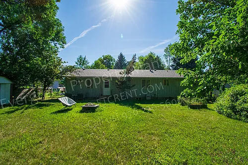1117 Fairview Dr Photo 1