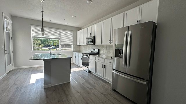 1st image of 441 Interlocken Blvd