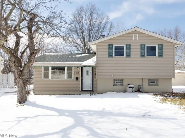 6016 Gilmere Dr, Brook Park, OH 44142
