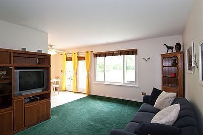 2nd image of 221 Brett Cir Unit B