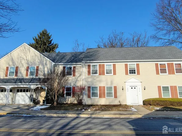 393 Newport Way #A, Monroe Township, NJ 08831