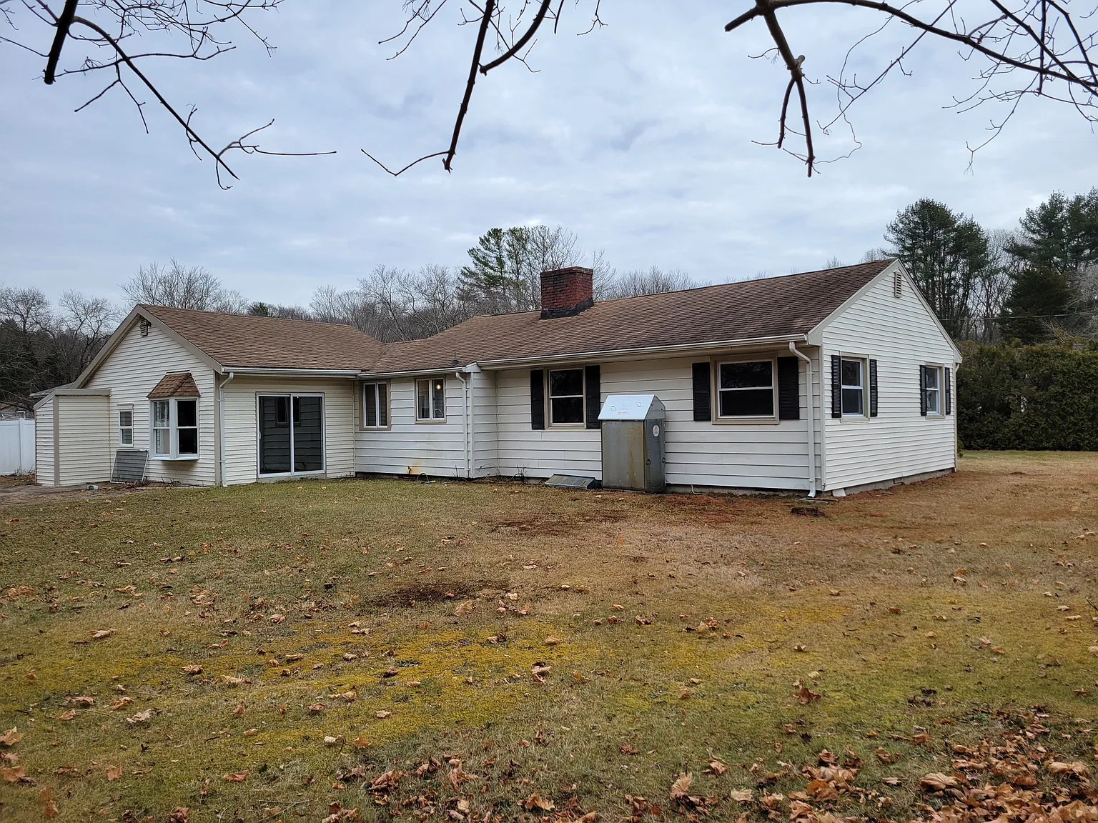 3 bed, 1491 sqft, $3,350 — Photo 2