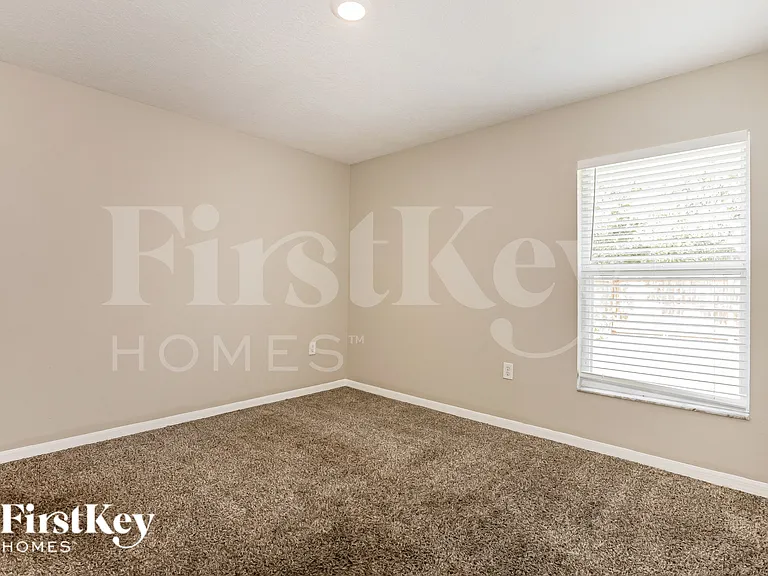 2409 Wheeler Groves Dr — Photo 13