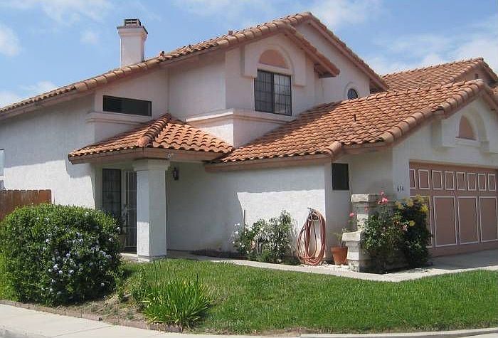 Exterior front-Corner lot