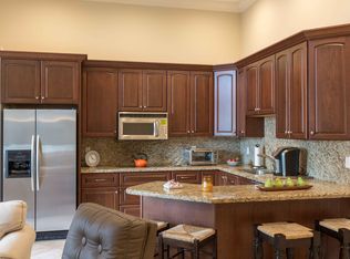 3650 Middleburg Dr, Wellington, FL 33414