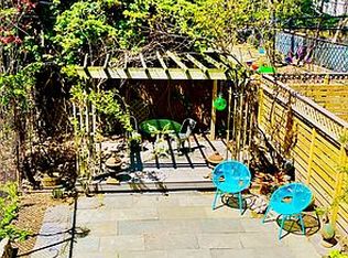 162 6th Ave, Brooklyn, NY 11217