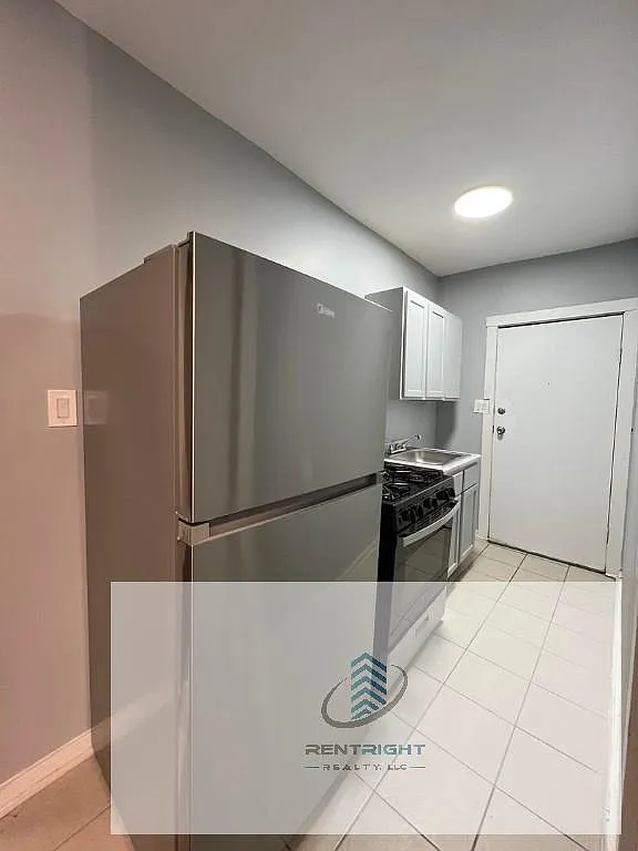 1 bed, 1.0 bath, 675 sqft, $1,250 — Photo 1